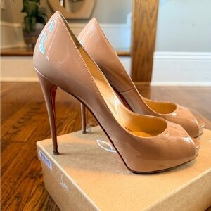 Christian Louboutin Nude Patent Leather Prive Peep Toe Heels